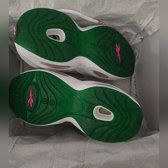 Hasbro X Reebok Women's size 9 Men's size 7.5 Mid Basketball Sneakers! - Picture 9 of 16